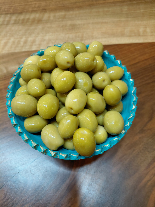 زیتون کنسروی مانزانیلا سوپر ویژه طارم ۱ کیلویی،بسیار گوشتی با هسته ریز